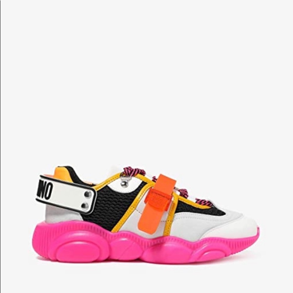 Moschino
